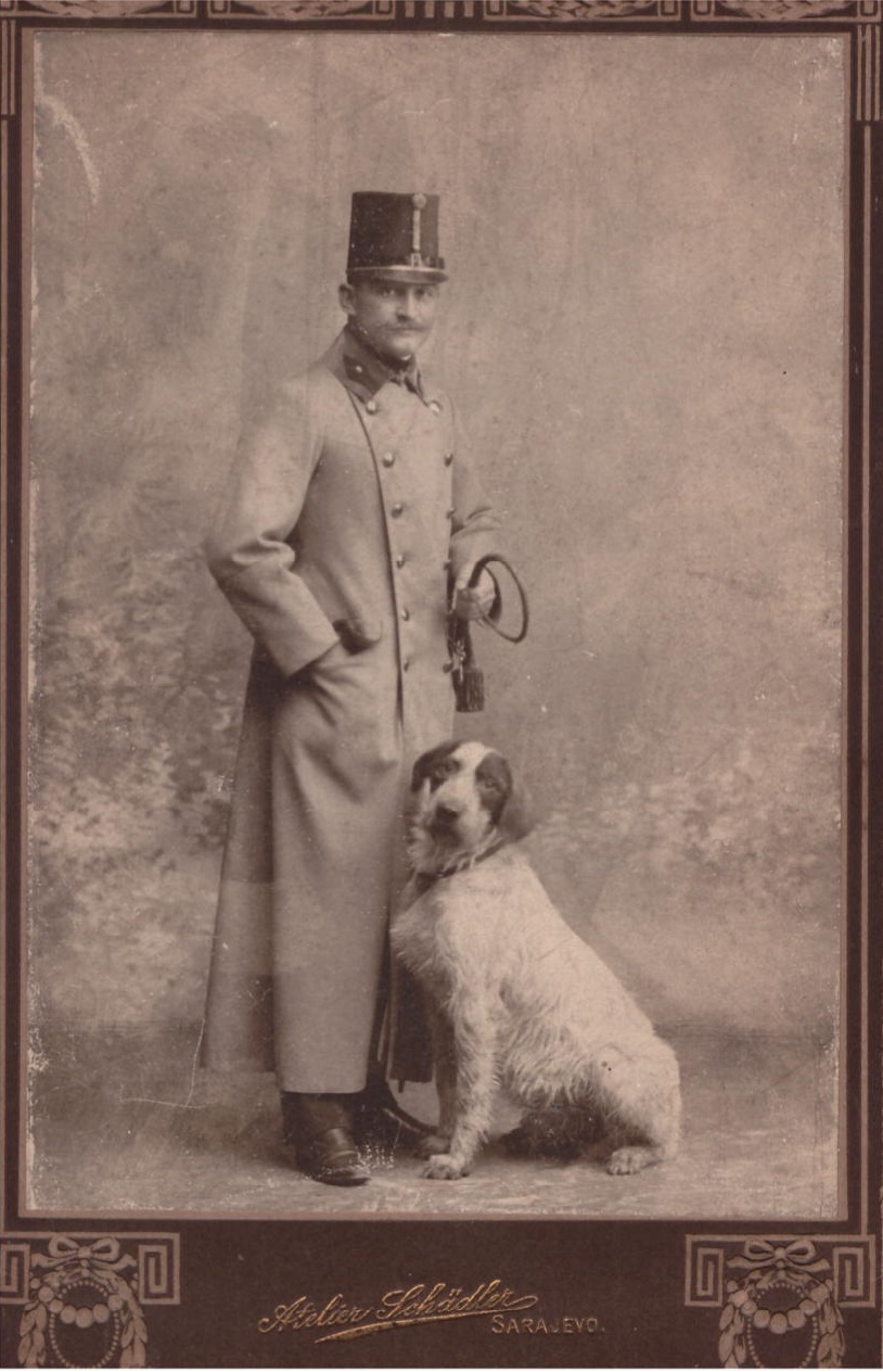 Vàray, János 1889- Vorderseite