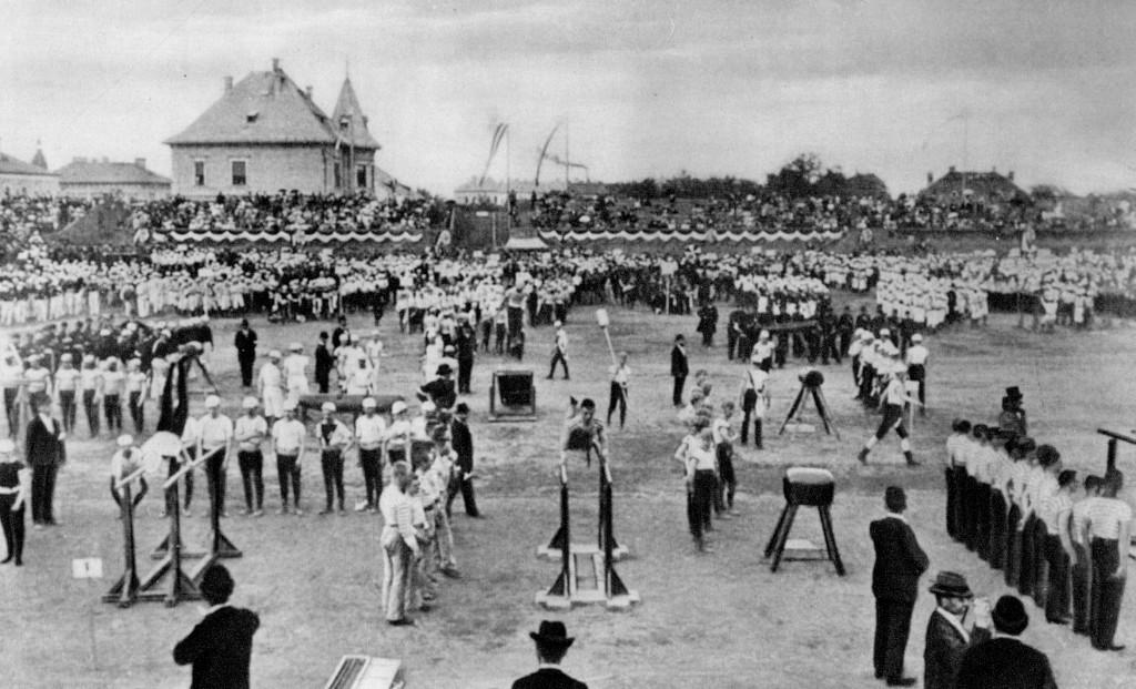 2_milleniumi_ifjúsági_tornaverseny_1896